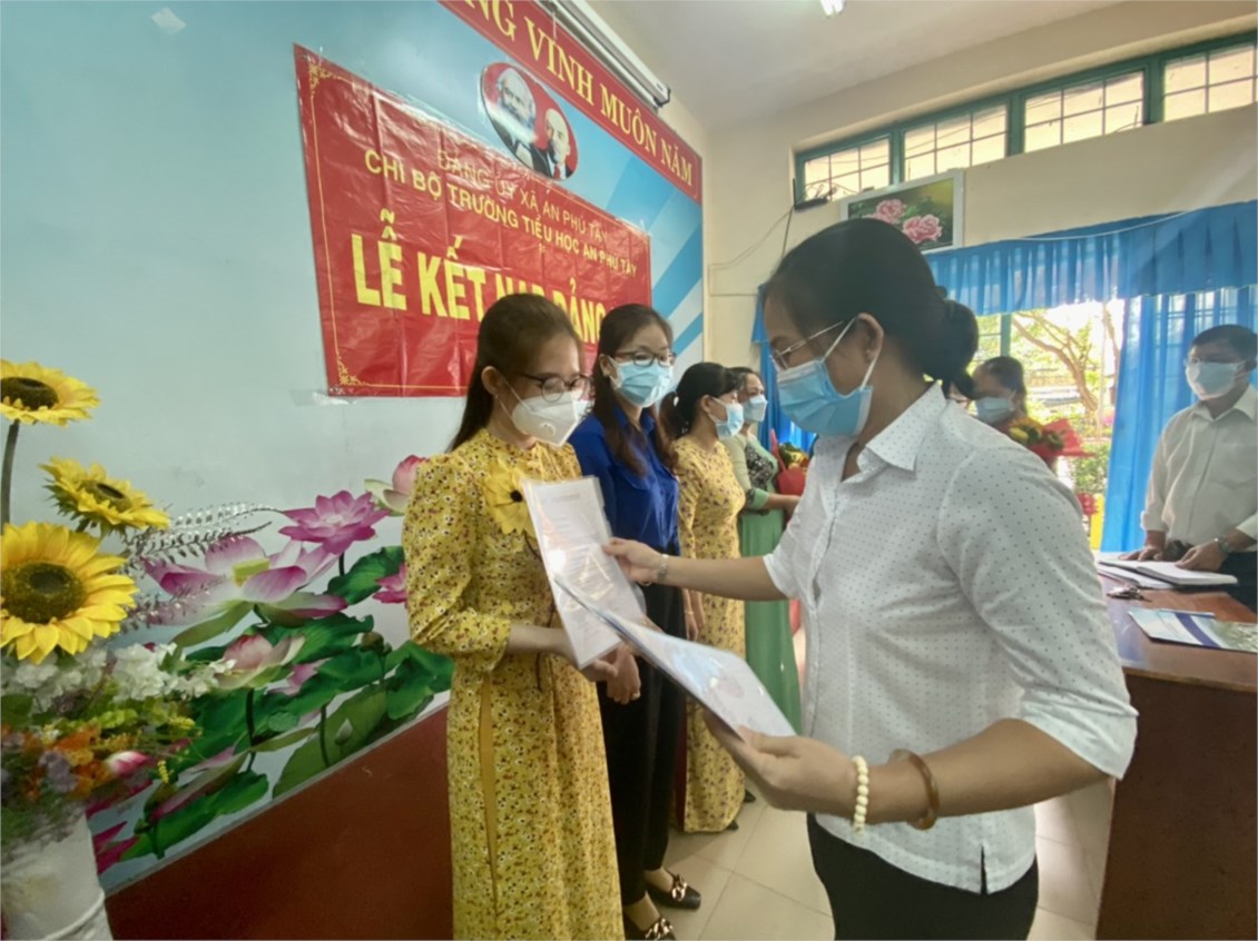 Nhấn vào ảnh để phóng to