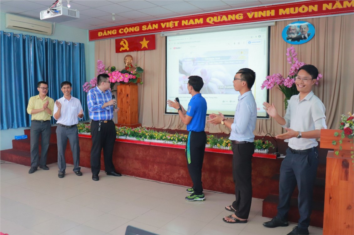 Nhấn vào ảnh để phóng to