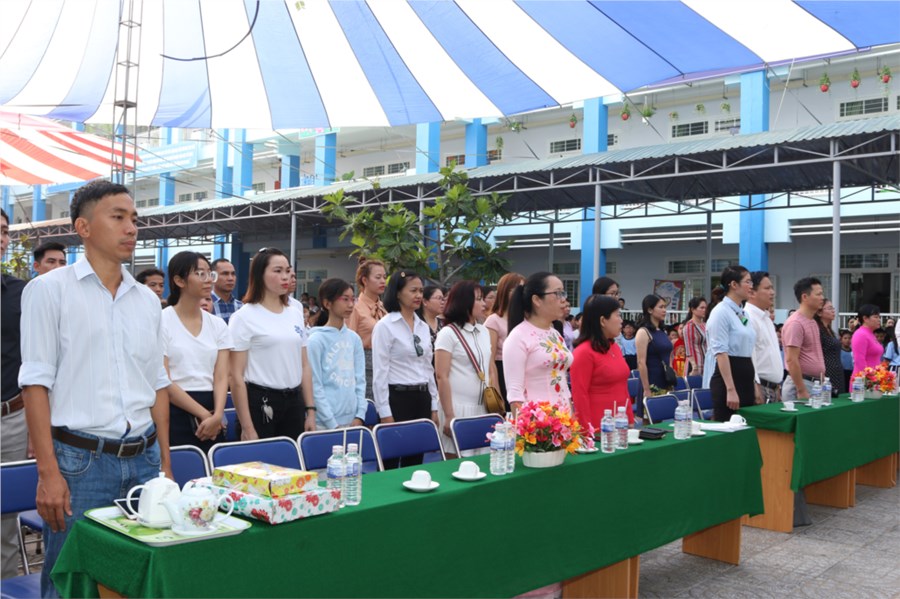 Nhấn vào ảnh để phóng to