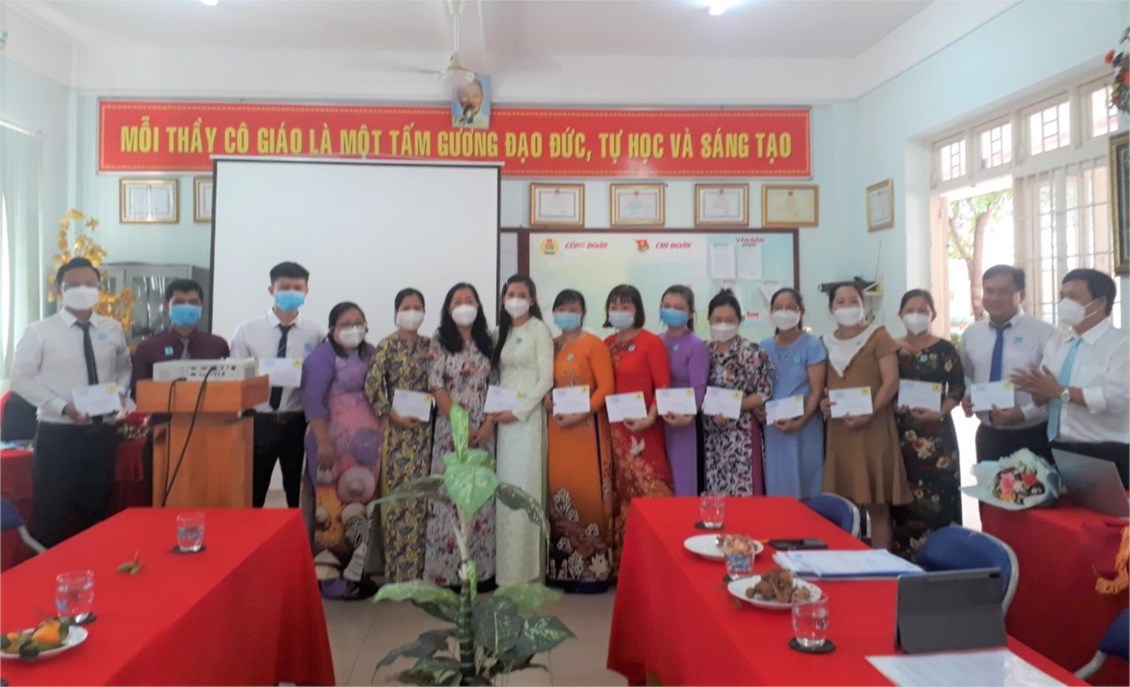 Nhấn vào ảnh để phóng to