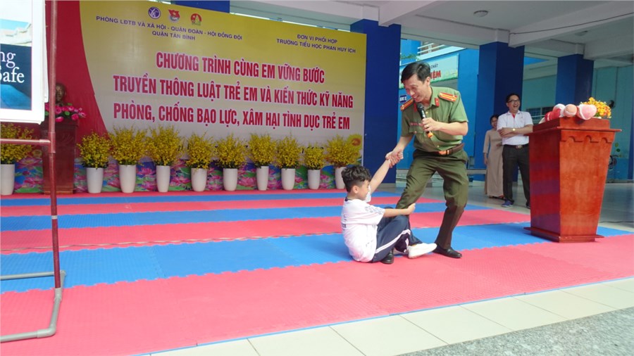 Nhấn vào ảnh để phóng to