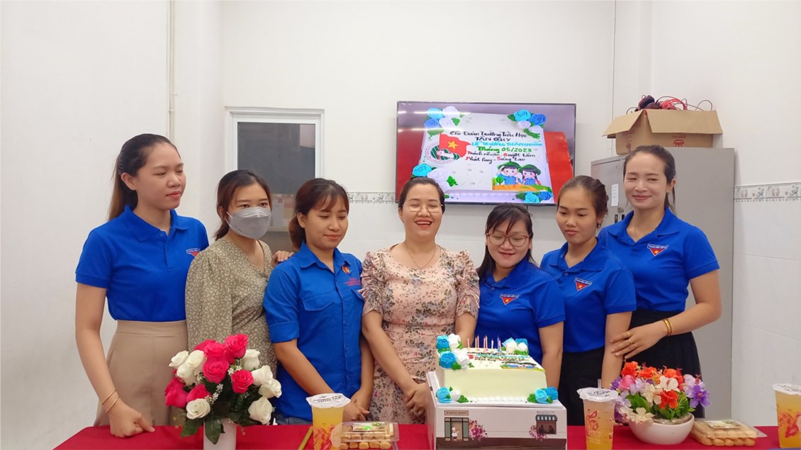 Nhấn vào ảnh để phóng to