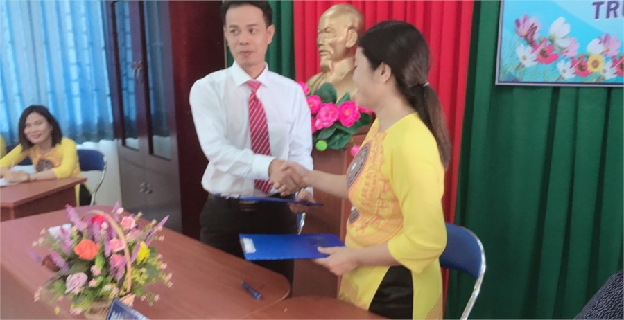 Nhấn vào ảnh để phóng to