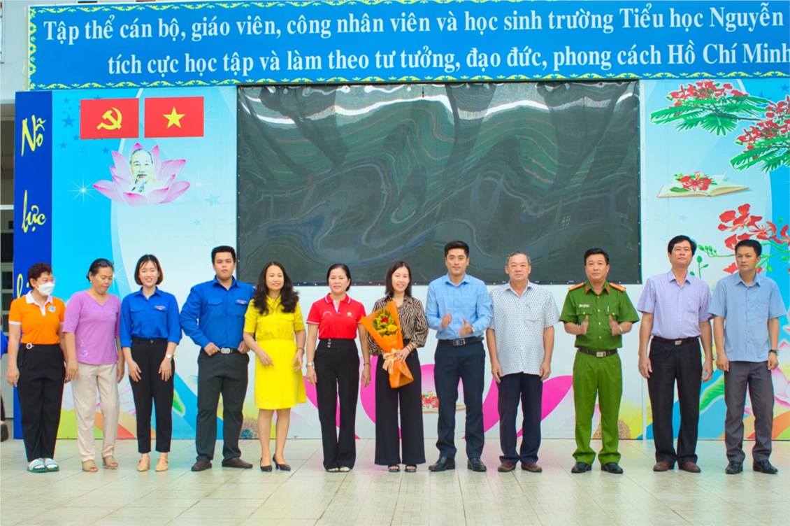 Nhấn vào ảnh để phóng to