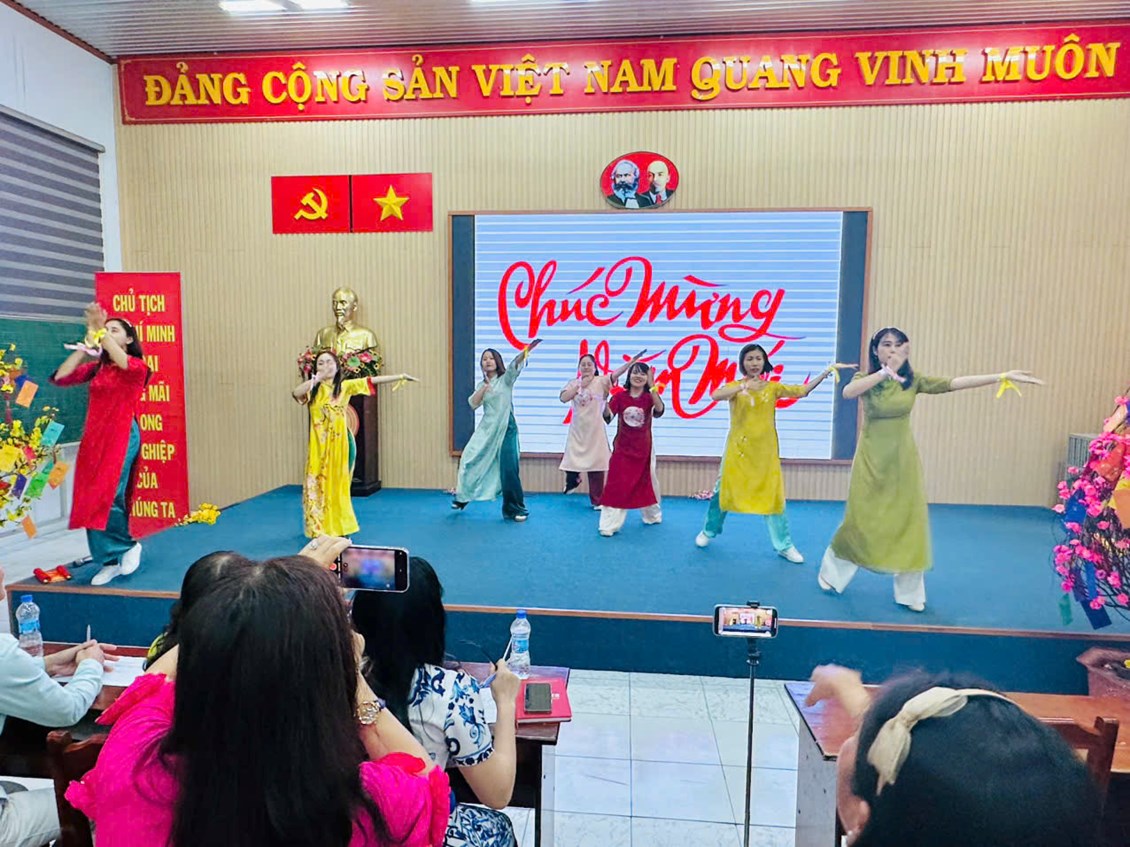 Nhấn vào ảnh để phóng to