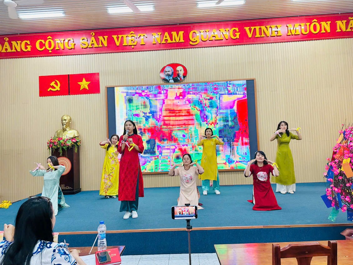 Nhấn vào ảnh để phóng to