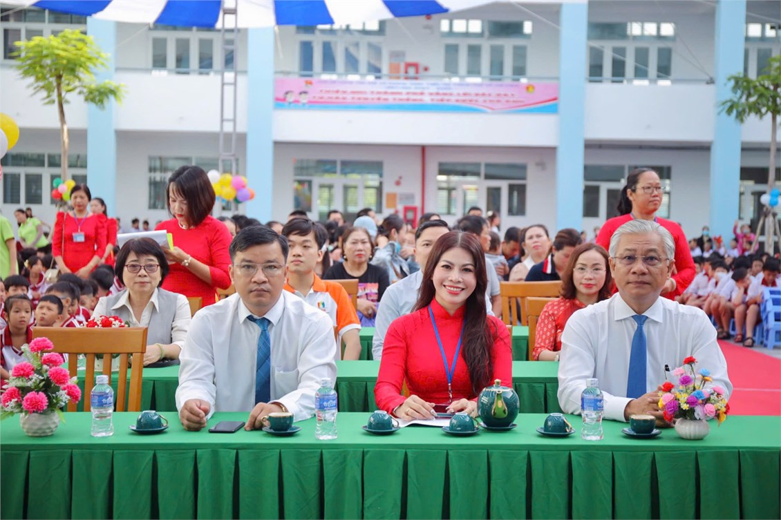 Nhấn vào ảnh để phóng to