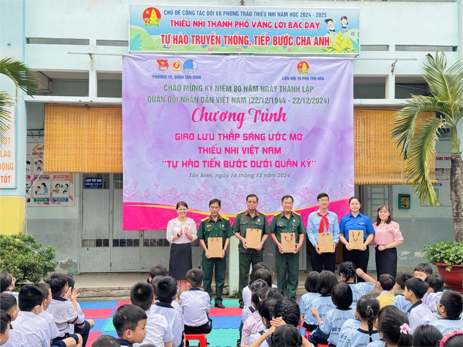 Nhấn vào ảnh để phóng to