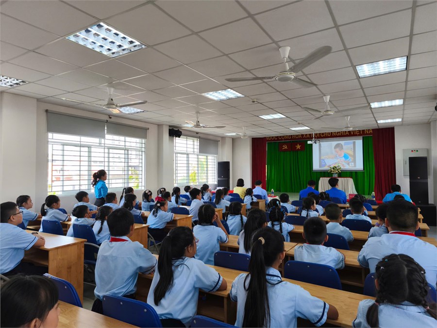 Nhấn vào ảnh để phóng to