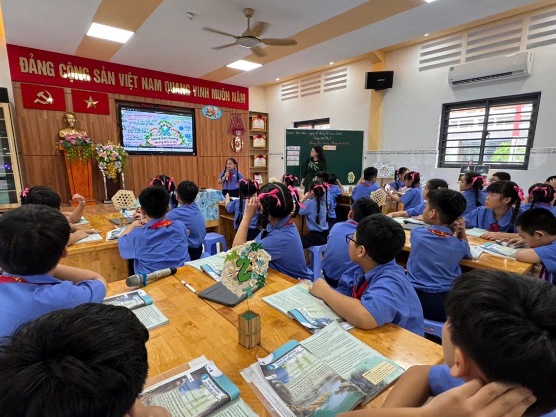 Chuyên đề thao giảng cấp trường môn Tiếng Việt 5. — ảnh 12/14