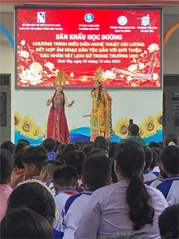 Sân khấu học đường: Nghệ thuật cải lương — ảnh 2/7